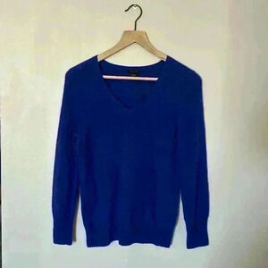 Perfect condition 100% cashmere sweater